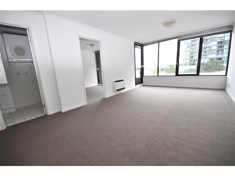 REF 061547/38 Kavanagh Street, Southbank VIC 3006
