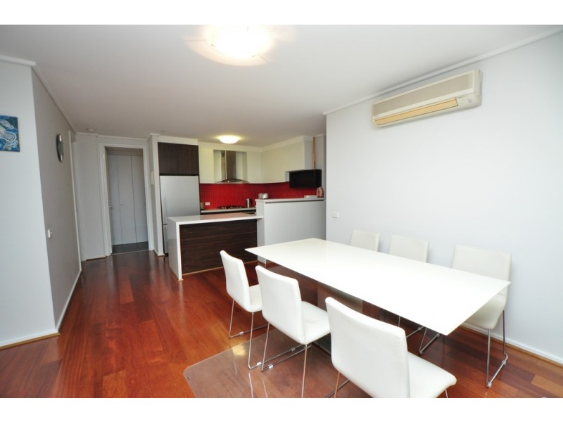 REF 061622/99 Whiteman Street, Southbank VIC 3006