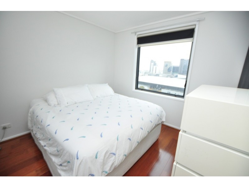 REF 061622/99 Whiteman Street, Southbank VIC 3006