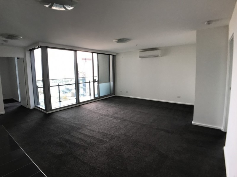 REF 061607/241 City Road, Southbank VIC 3006