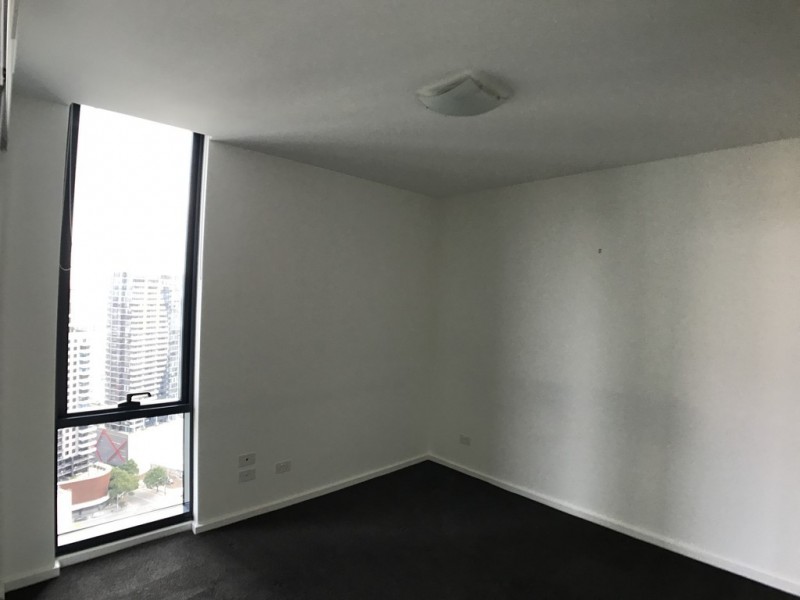 REF 061607/241 City Road, Southbank VIC 3006