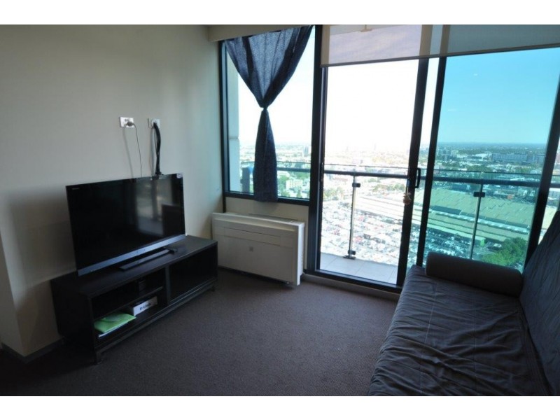 2403/181 A’Beckett Street, Melbourne VIC 3000