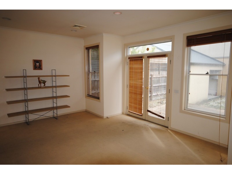 125 Westbourne Road, Kensington VIC 3031