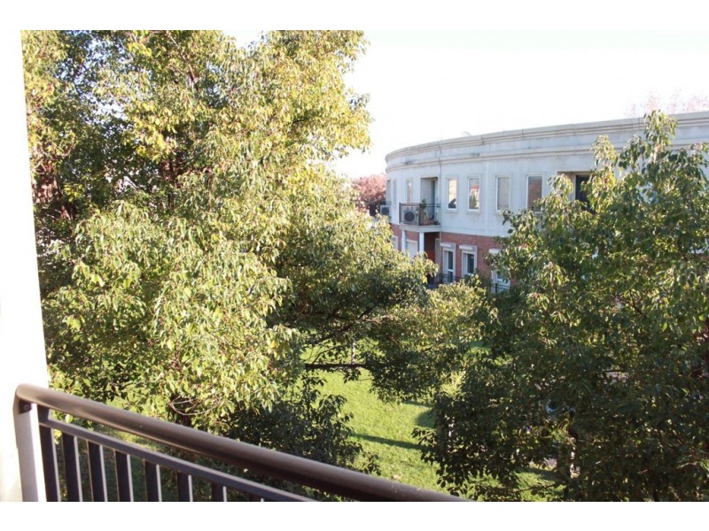 125 Westbourne Road, Kensington VIC 3031