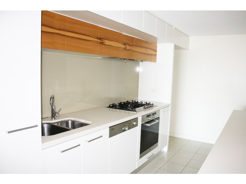 3104/100 Harbour Esplanade, Docklands VIC 3008