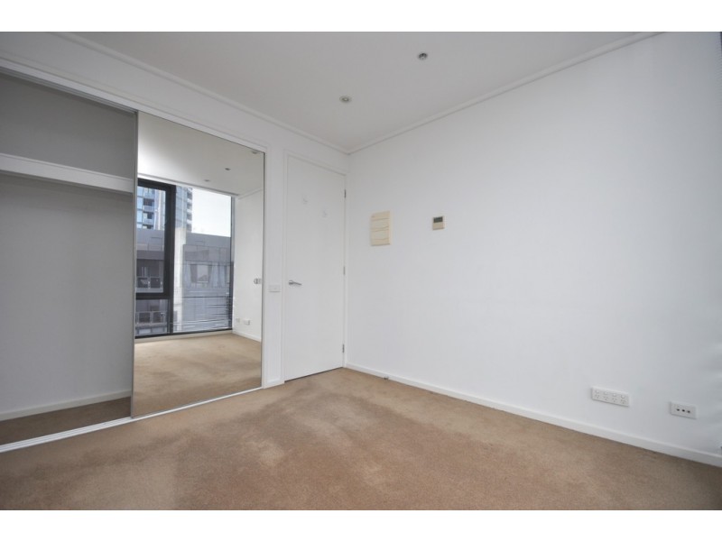 REF 062262/173 City Road, Southbank VIC 3006