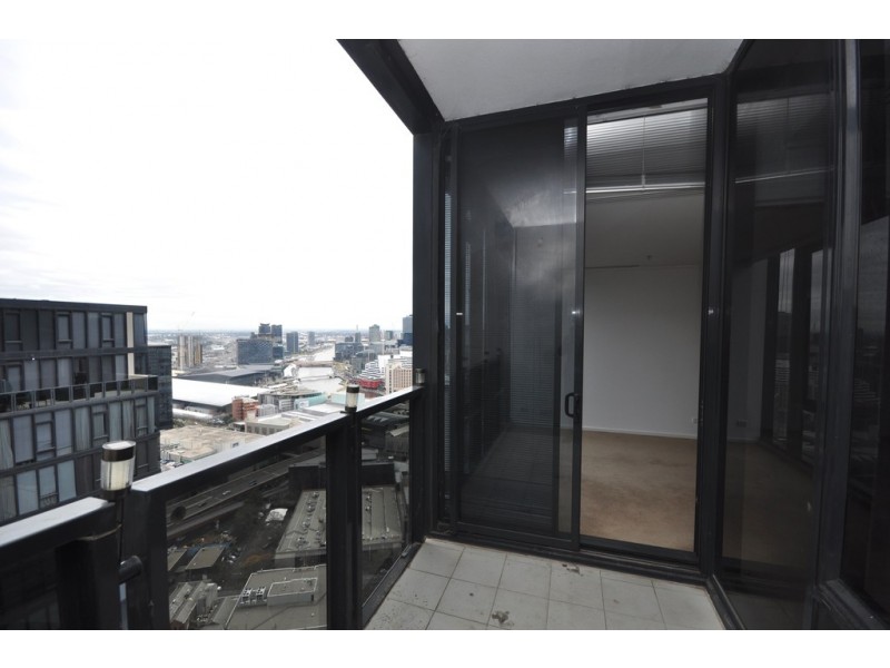 REF 062262/173 City Road, Southbank VIC 3006