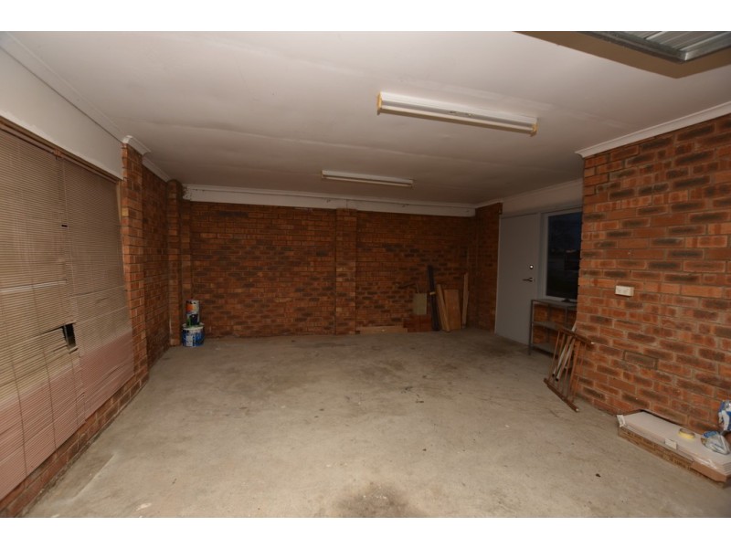 4/12 Malcolm Crescent, Doncaster VIC 3108