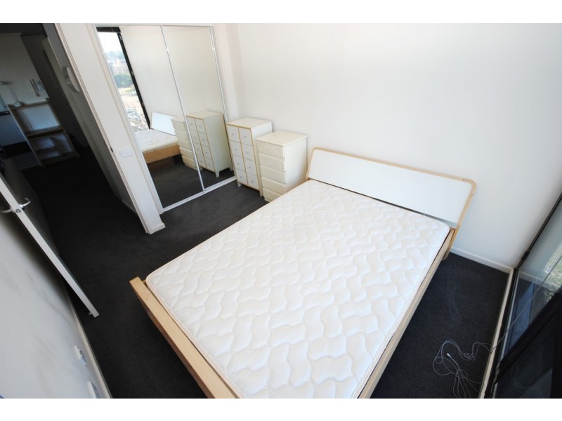 37/100 Kavanagh Street, Southbank VIC 3006