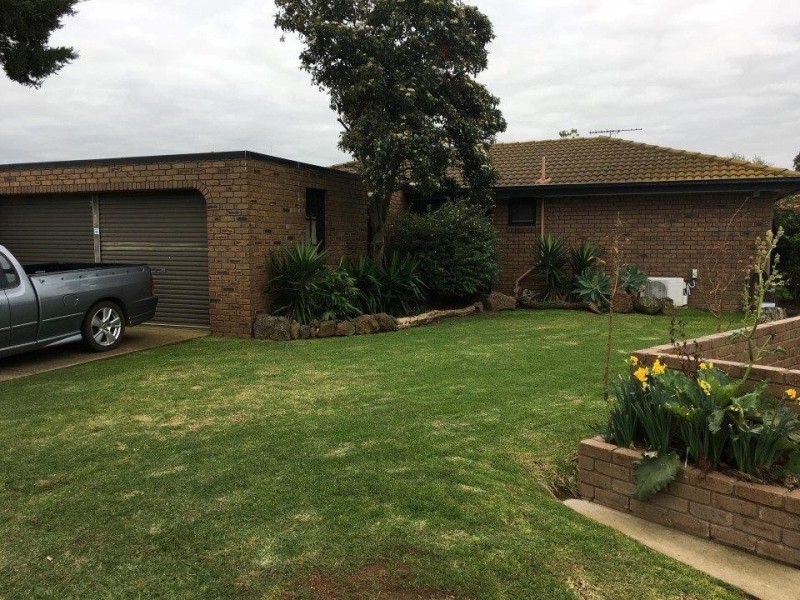 12/23-25 Finch Road, Werribee South VIC 3030