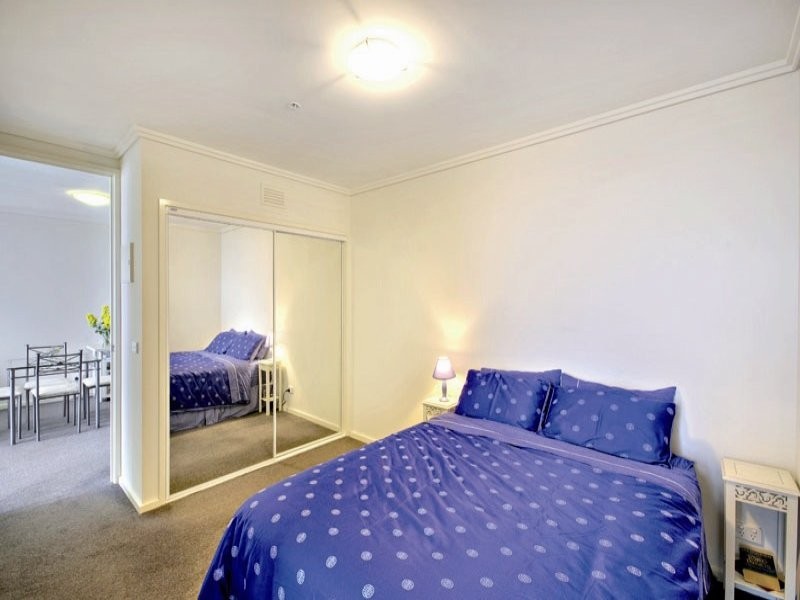 REF 063046/88 Kavanagh Street, Southbank VIC 3006