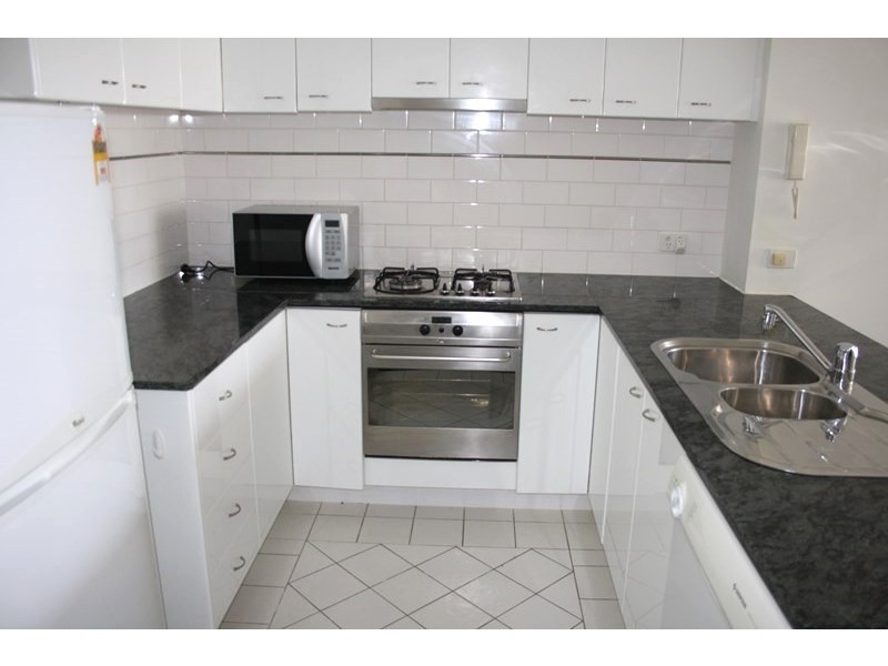 REF 070593/63 Dorcas Street, South Melbourne VIC 3205