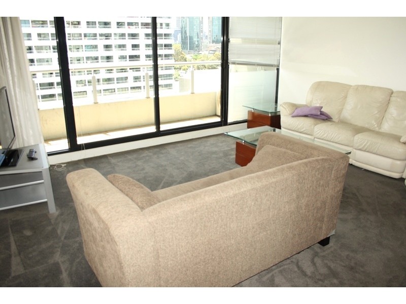 REF 070593/63 Dorcas Street, South Melbourne VIC 3205