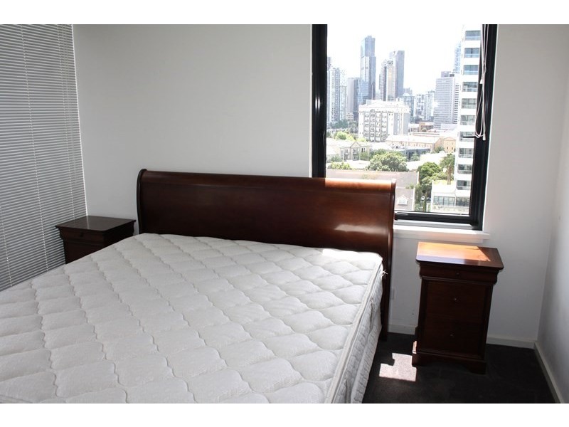 REF 070593/63 Dorcas Street, South Melbourne VIC 3205