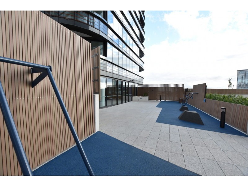 2404N/889 Collins Street, Docklands VIC 3008