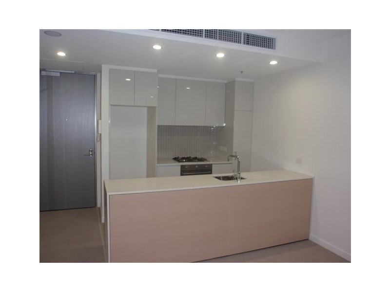 207/70 Queens Road, Melbourne VIC 3004