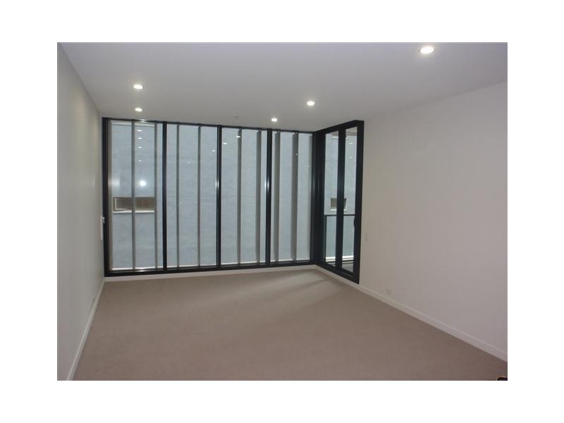 207/70 Queens Road, Melbourne VIC 3004