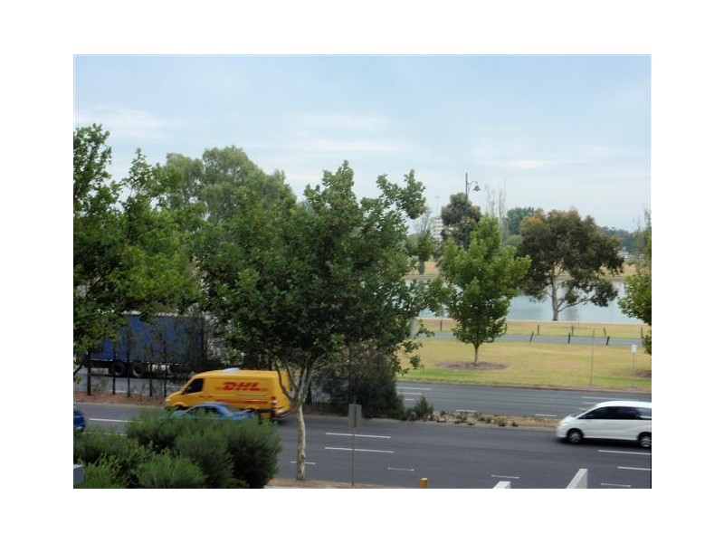 207/70 Queens Road, Melbourne VIC 3004