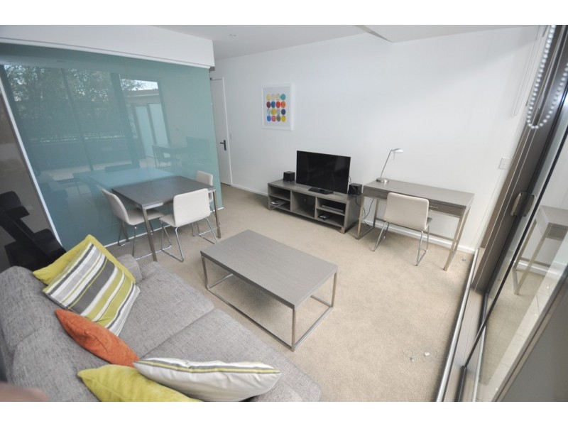 REF 071207/118 Kavanagh Street, Southbank VIC 3006