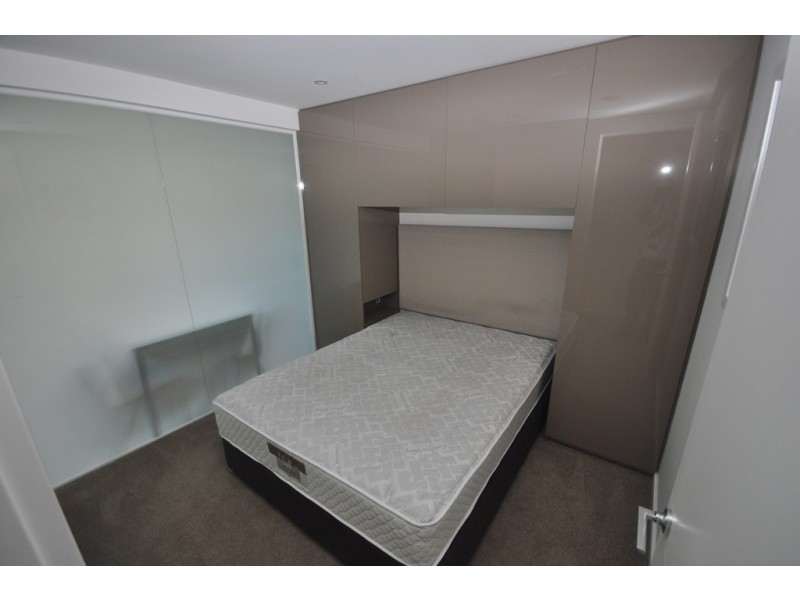 REF 071207/118 Kavanagh Street, Southbank VIC 3006