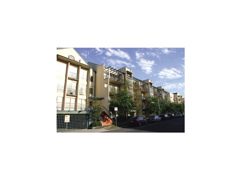 REF 071215/38 Wells Street, Southbank VIC 3006