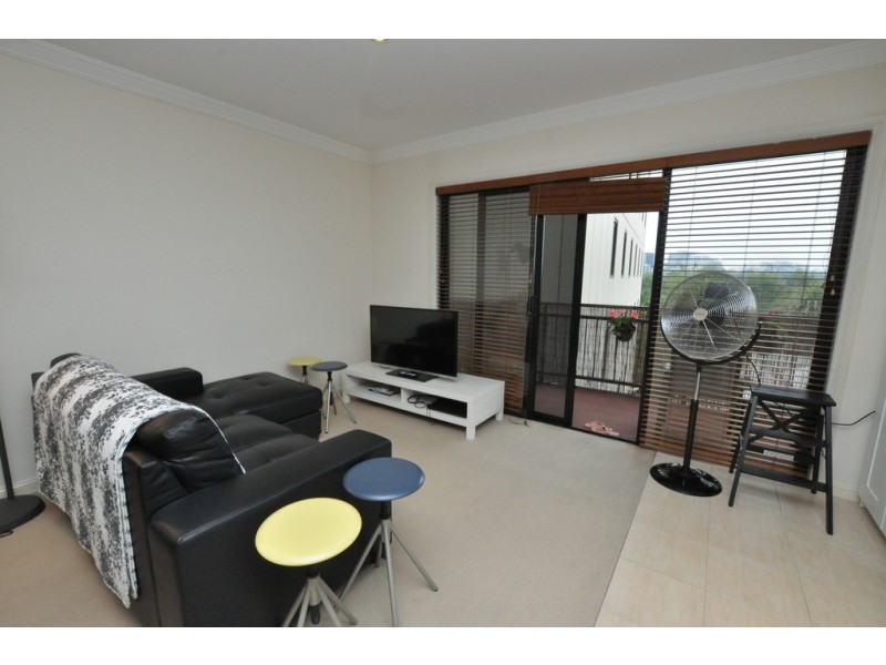 505/69-71 Stead Street, South Melbourne VIC 3205