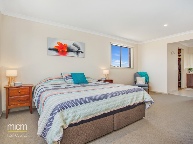 33 Viewside way, Point Cook VIC 3030