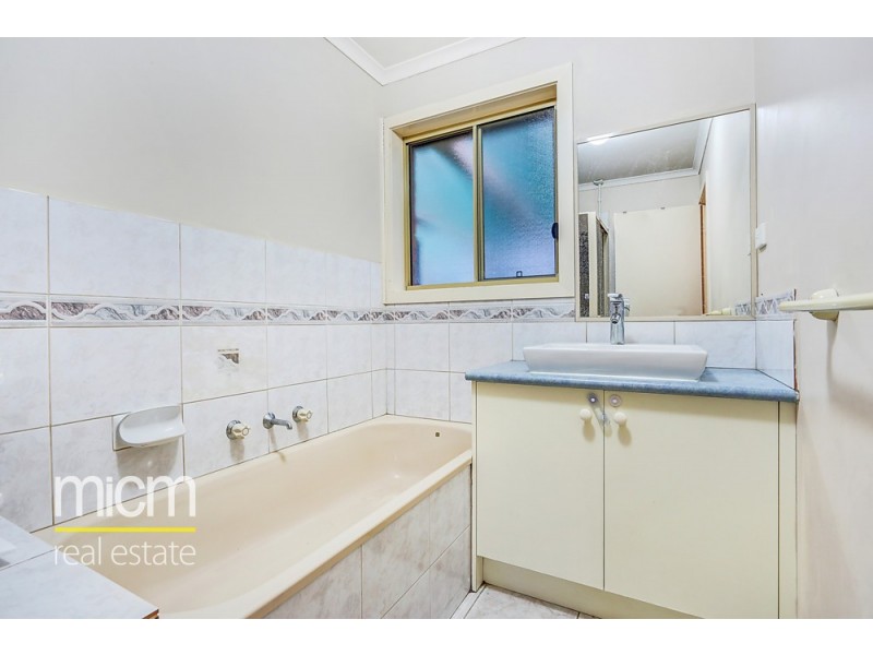 29 Fell Court, Altona Meadows VIC 3028