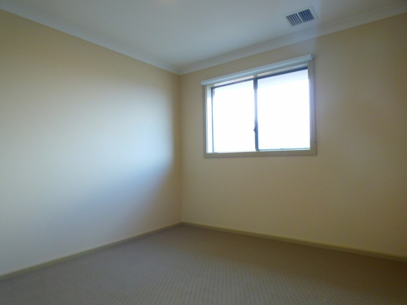 3 Balbo Way, Williams Landing VIC 3027