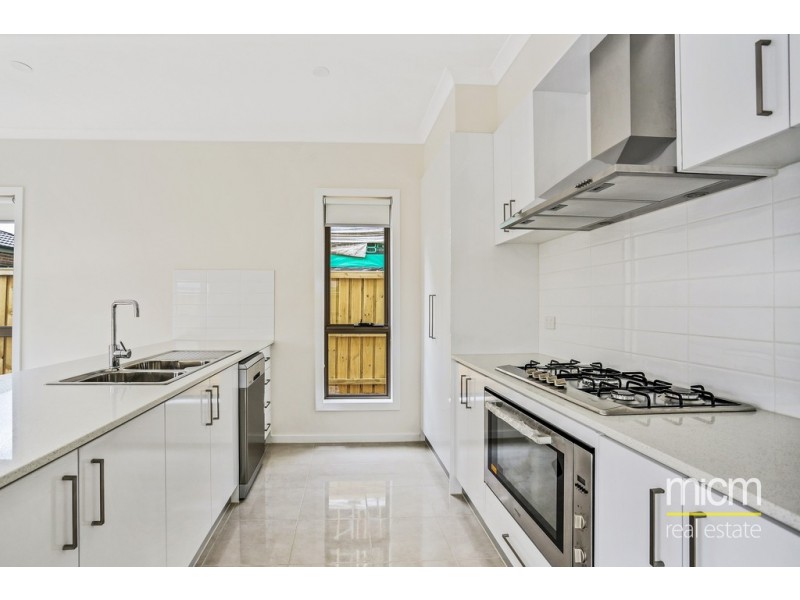 30 Murphy Street, Point Cook VIC 3030