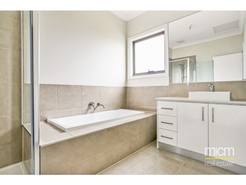 30 Murphy Street, Point Cook VIC 3030