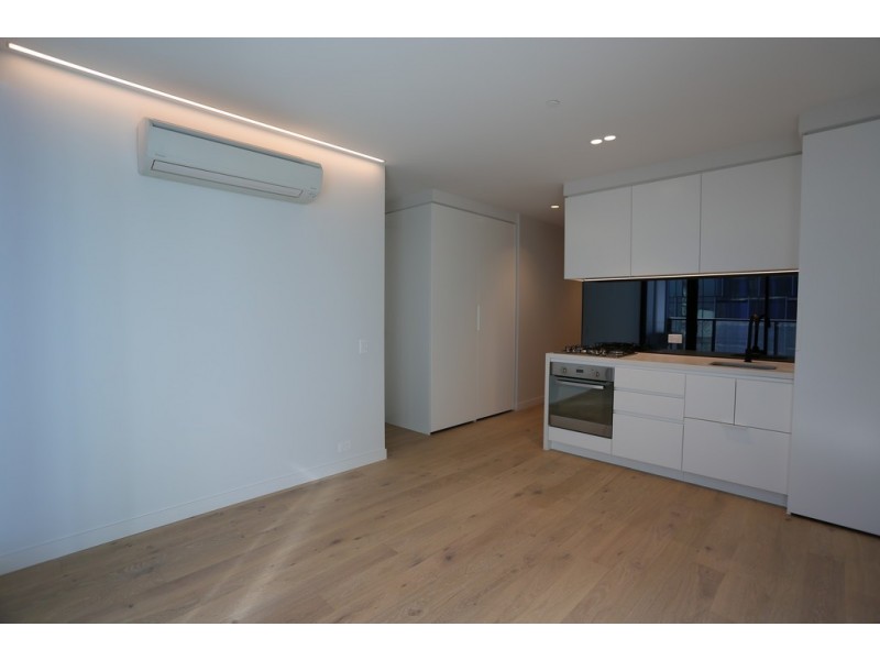 3801/450 Elizabeth Street, Melbourne VIC 3000