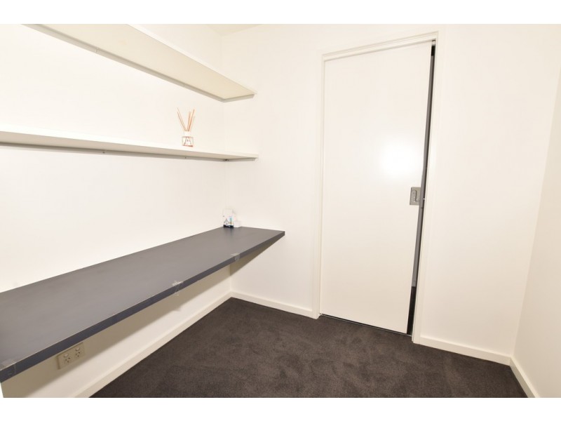 604/68 LaTrobe Street, Melbourne VIC 3000