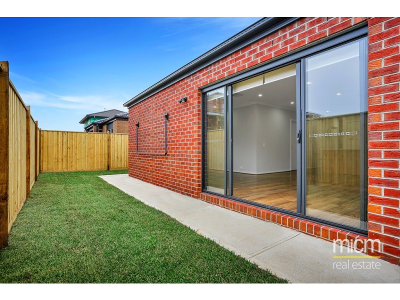 34 Kyogle Avenue, Point Cook VIC 3030