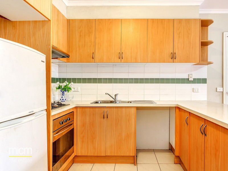 4/23-29 Catherine Road, Seabrook VIC 3028