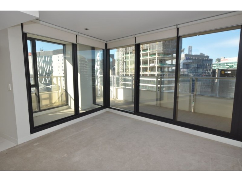 1613/100 Harbour Esplanade, Docklands VIC 3008
