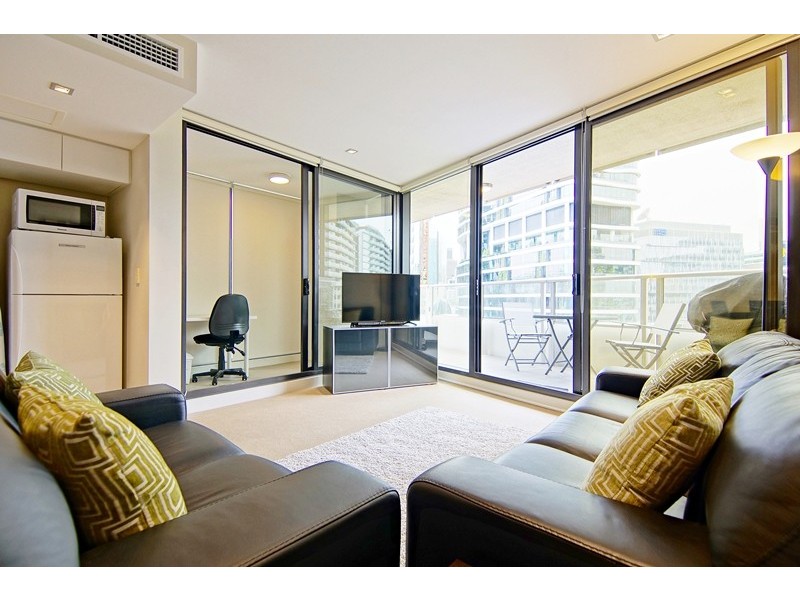 1113/100 Harbour Esplanade, Docklands VIC 3008