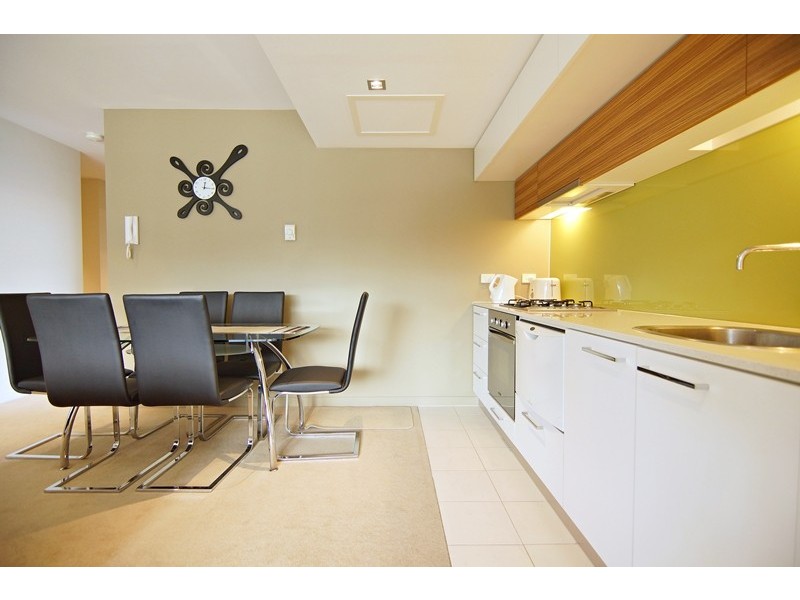 1113/100 Harbour Esplanade, Docklands VIC 3008