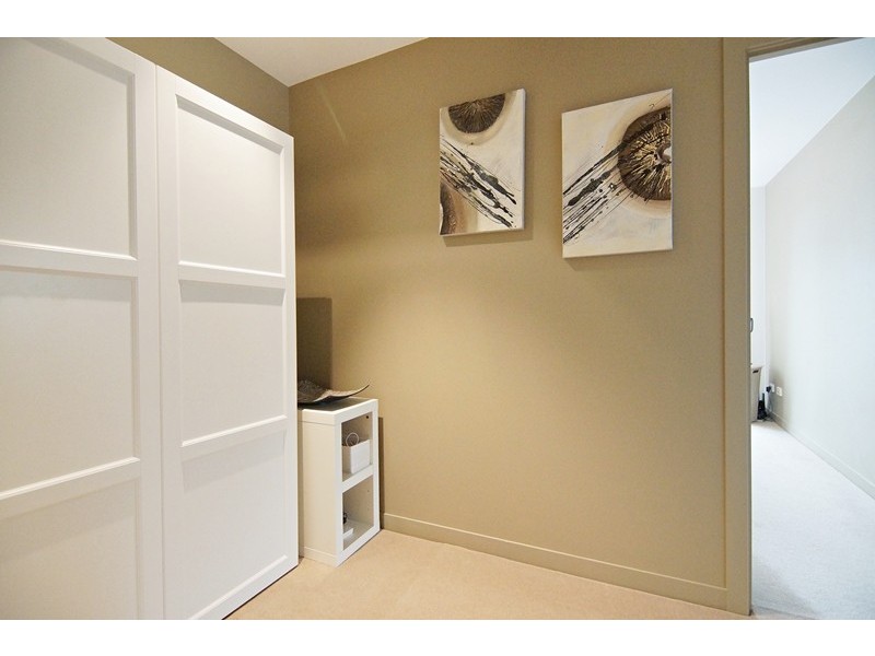 1113/100 Harbour Esplanade, Docklands VIC 3008