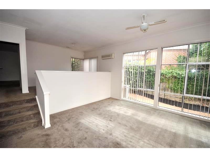 12 Vaughan Crescent, Kew VIC 3101