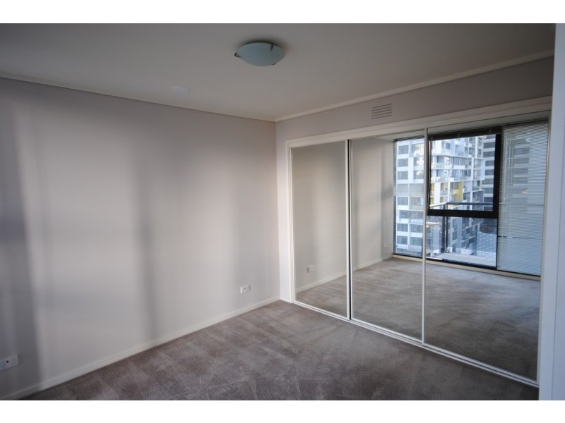 REF 080412/668 Bourke Street, Melbourne VIC 3000