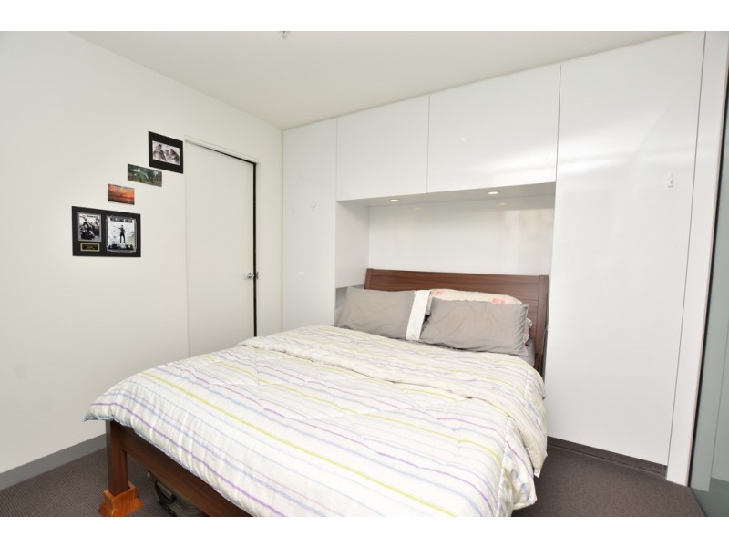 REF 080707/53 Batman Street, West Melbourne VIC 3003
