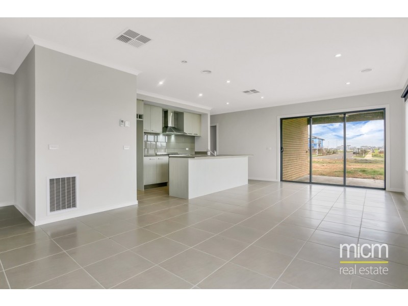 26 Kyogle Avenue, Point Cook VIC 3030