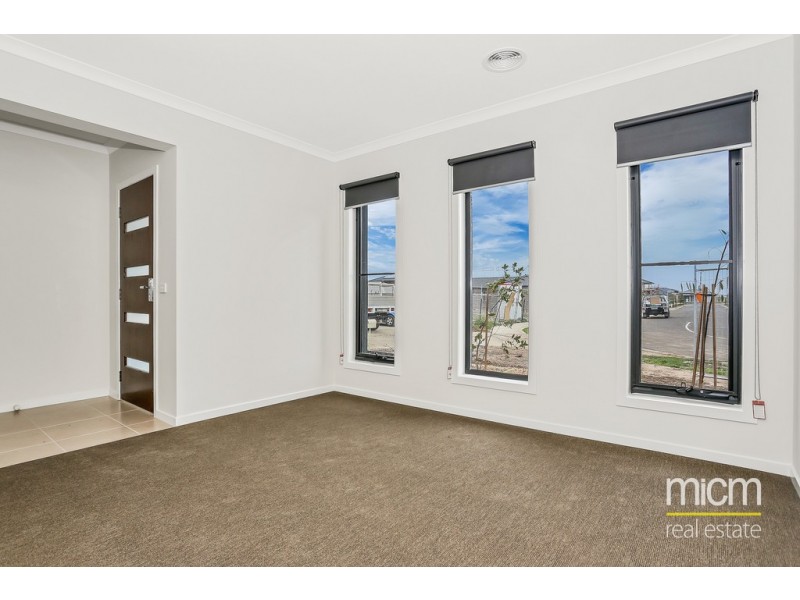 26 Kyogle Avenue, Point Cook VIC 3030