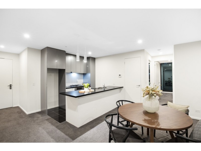 REF 080701/151 City Road, Southbank VIC 3006