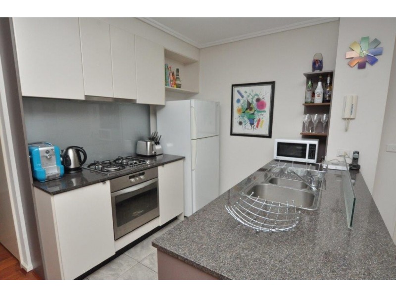 REF 080893/88 Kavanagh Street, Southbank VIC 3006