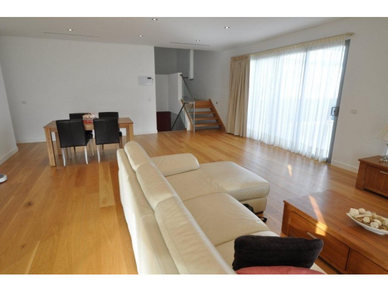 6A Guest Close, Kew VIC 3101