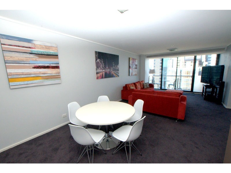 REF 081409/173 City Road, Southbank VIC 3006