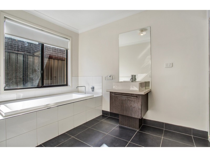 20 Gallant Road, Point Cook VIC 3030