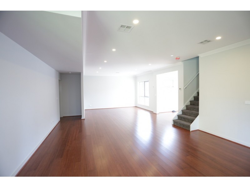 4/28 Sweetland Road, Box Hill VIC 3128